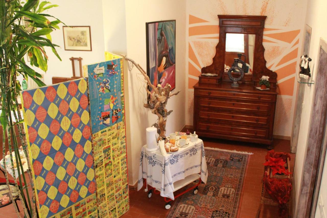 Terrazze Dell'Artista Bed and Breakfast Saletto Eksteriør billede